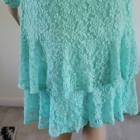 WOMEN'S PEPLUM DRESS. - Picture 6 of 6